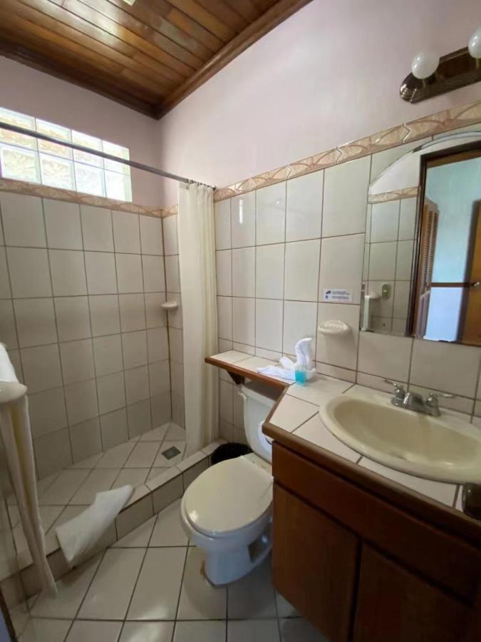 Hotel Ecological Inn Сан-Хосе Екстер'єр фото